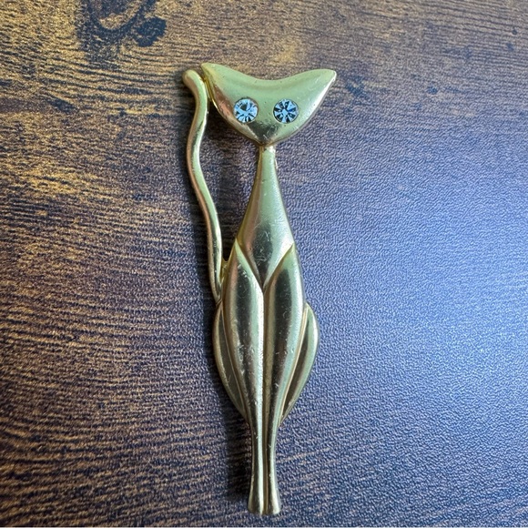 Gold Tone Slim Cat Brooch with Rhinestone Eyes - Picture 3 of 11